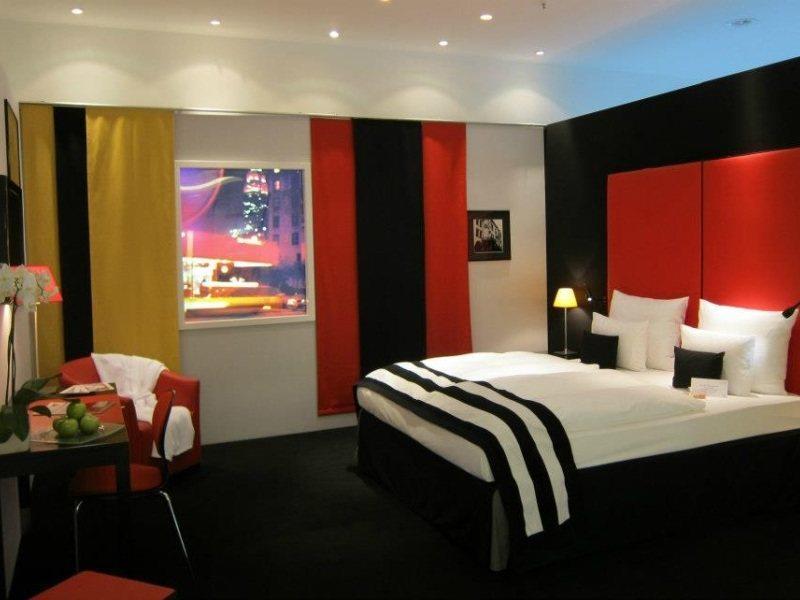 Holiday Inn Munich - Westpark By Ihg Eksteriør bilde